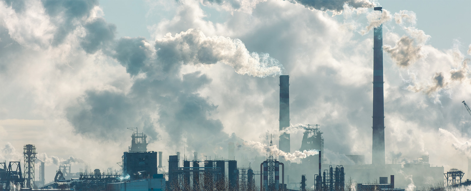 ivie_esenciales_productividad_cambio_climatico_emisiones_gas_fabrica